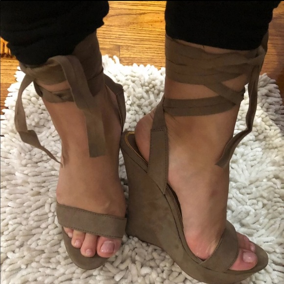 Lace Up Wedges - Picture 1 of 2